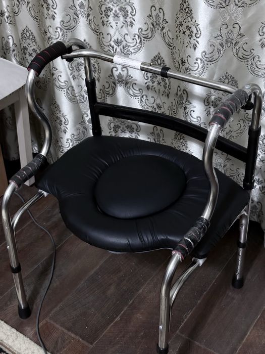 Ходунки для взрослых с сидушкой