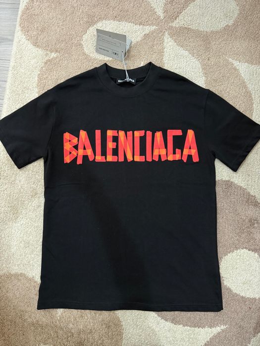 Tricou Balenciaga