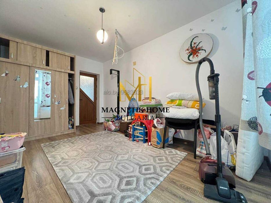 Дава се под наем Тристаен апартамент в Бургас, Възраждане - 105 кв.м за 510 € - Снимка #9