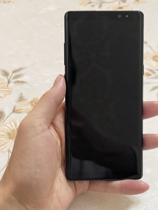 Samsung note 8  6/64gb