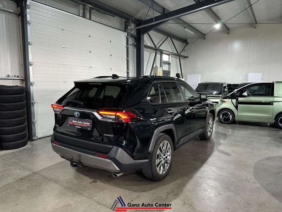 Toyota RAV4 Toyota RAV4 2.5 Hybrid 4x4 Luxury 2022 - Faruri LED - Scaun cu reglaj