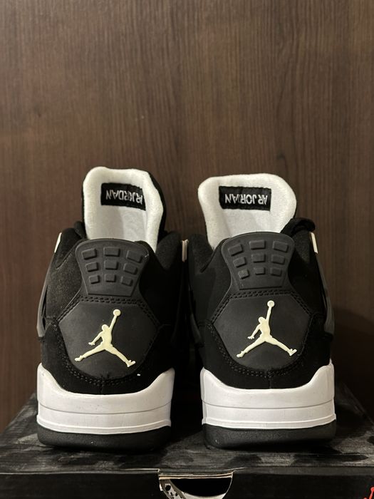Air Jordan 4 - 40,41,42,45