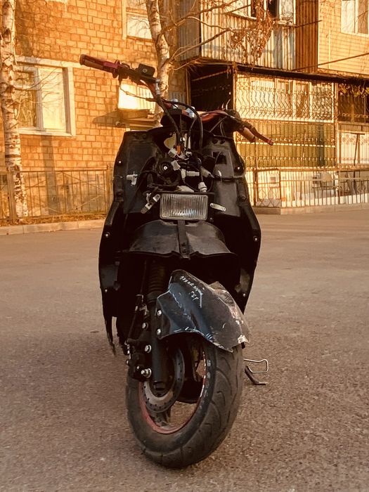 В продаже мопед м8