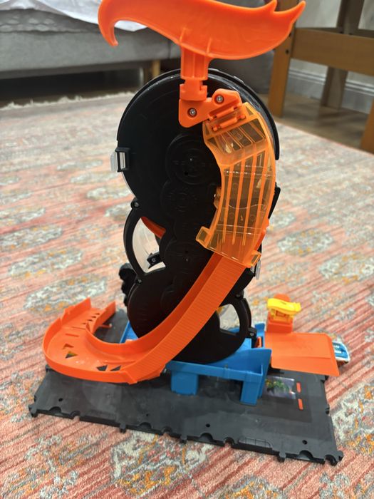 Hot Wheels City. Шины и диски