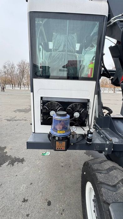 Бетонамешалка JBC Cармих Кармикс 20W 2 m³ sotuvda tayyor