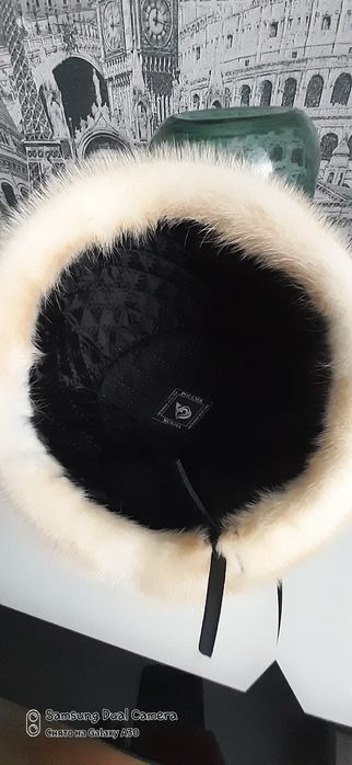 Женская норковая шапка