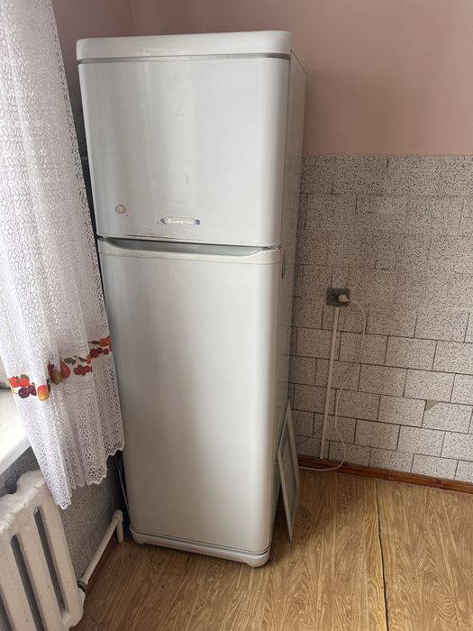 Холодильник полностью рабочий