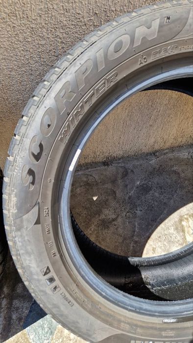 Зимни гуми Pirelli Scorpion