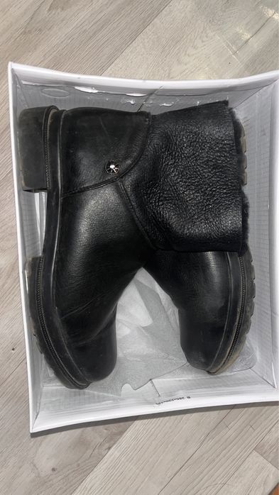 Продам кожаный сапоги