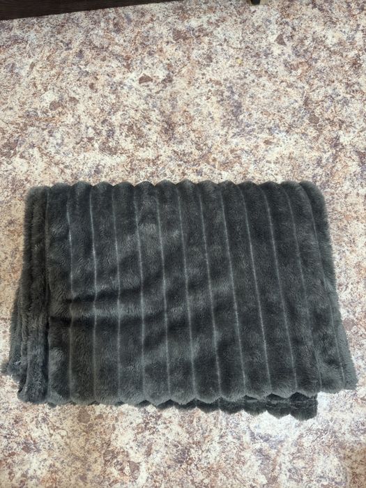 Плюшевый мягкий плед