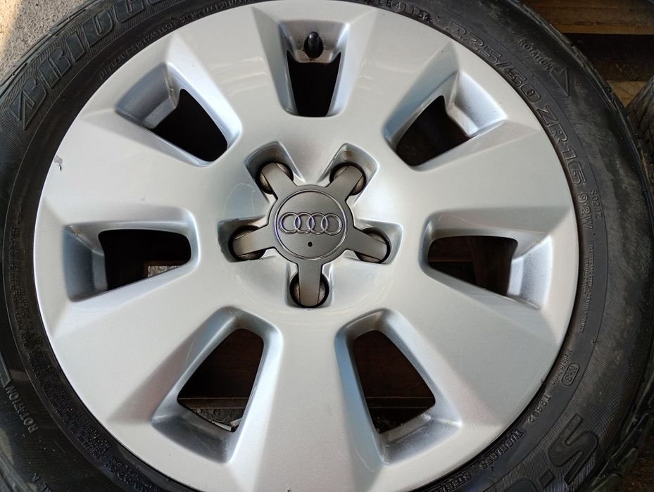 Оригинални 16-5х112 ЕТ37 7.5j AUDI A4 B8
