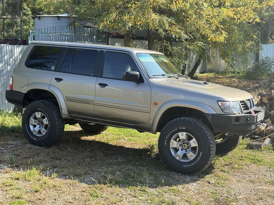 Nissan Patrol y61 3.0 autoutilitar 4 locuri