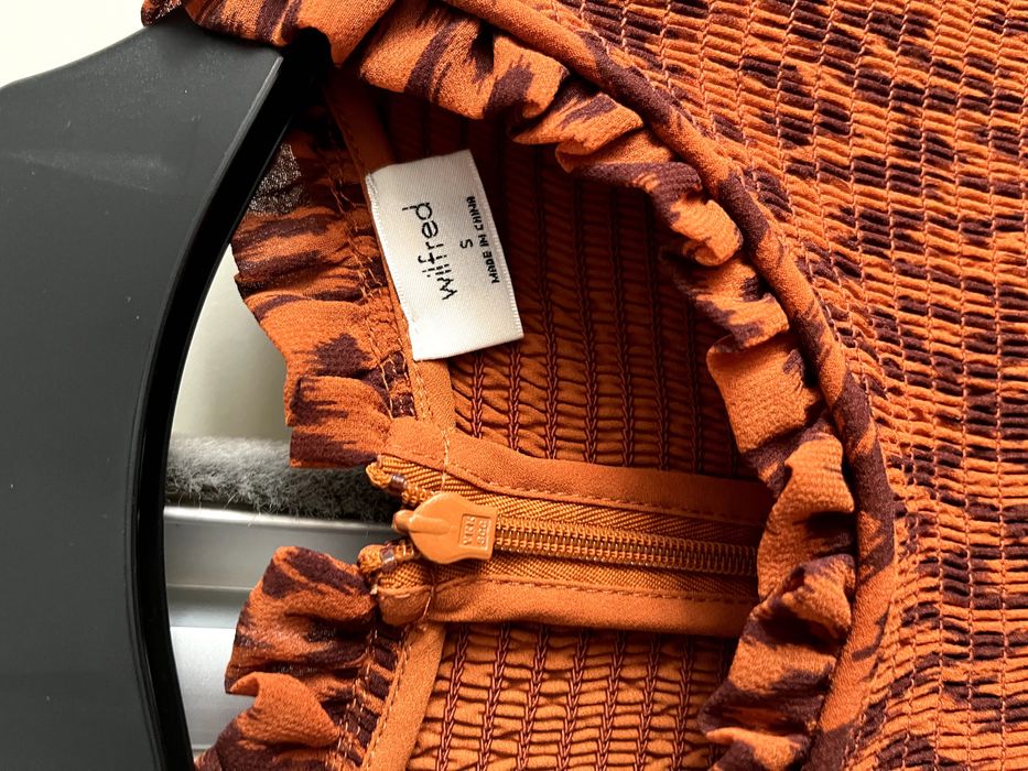 Rochie lunga portocalie Aritzia Wilfred