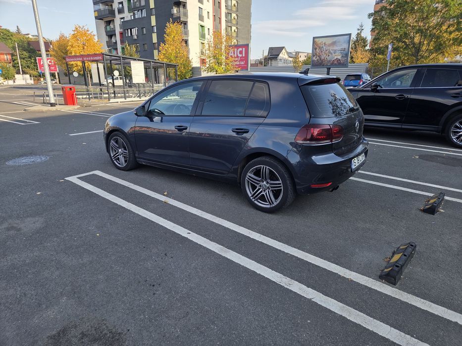 VOLKSWAGEN Golf 2010 — imagine 5