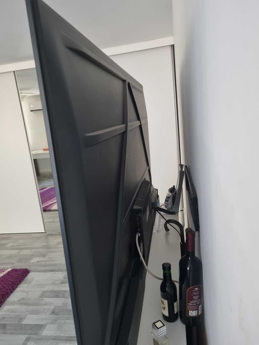 Vând sau schimb tv