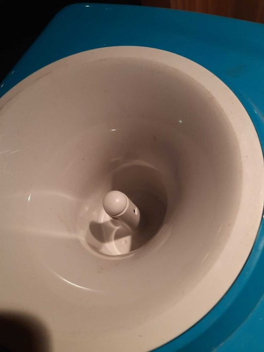 Български диспенсър за топла и студена вода за 19 л бидони МС Bulgaria