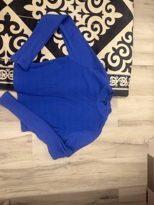 Кофты с длинным руковом