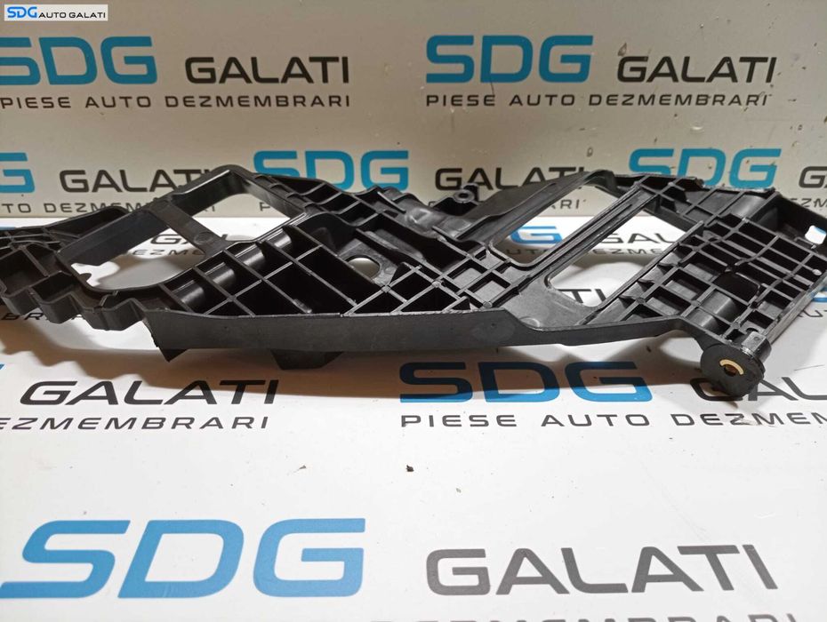 Suport Ghidaj pentru Bara Spoiler Fata Nou Volkswagen Golf 6 2008 - 2014 Cod AK4296272 [M6585]