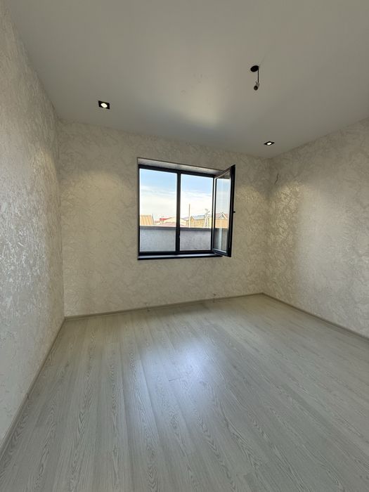 Срочно продаётся 1-сотик 4-комн участка в Сергели Ханабад