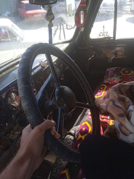 Diqqat Zil 53 sotiladi