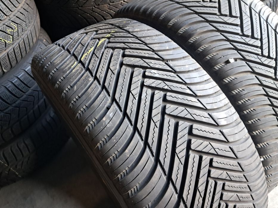 Anvelope second hand iarna 235 45 R18 Hankook 7mm 4Seasons