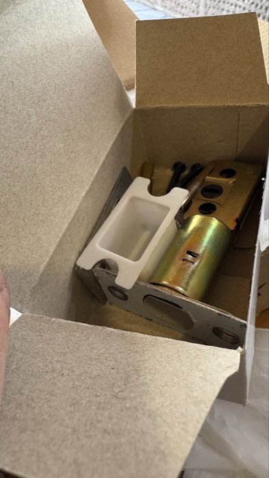 Smart брава с пръстов отпечатък/карта/ключ