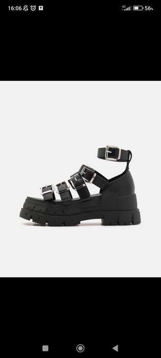 Sandale talpă groasă, in stare foarte buna, purtate o dată.