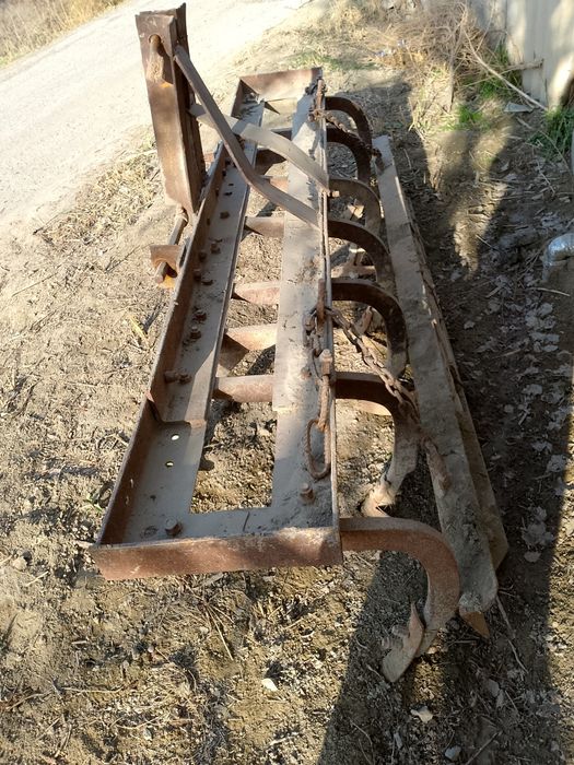 Чизил сотилади аёклар сони 9 та оркада 7  та олдинда 2  та  холати зур