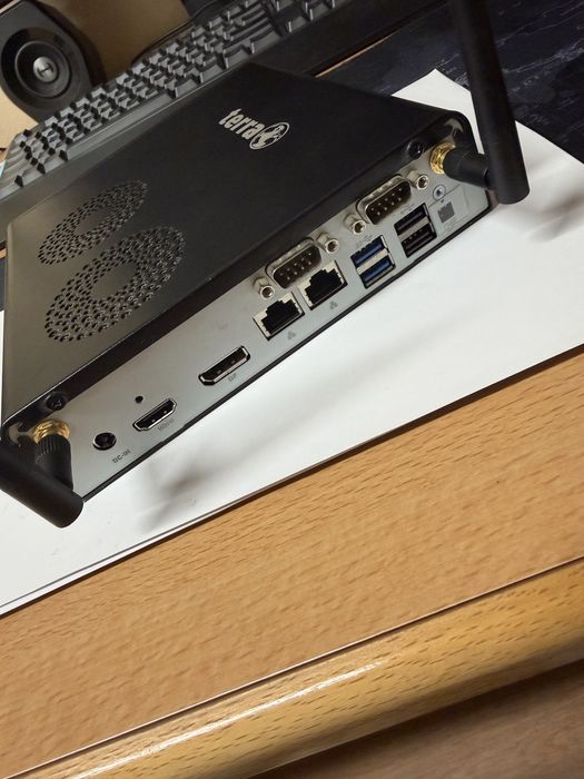 Mini Pc Terra 5000V5, Silent Greenline I3-8100 3.6Ghz, 8Gb ddr4, 256gb