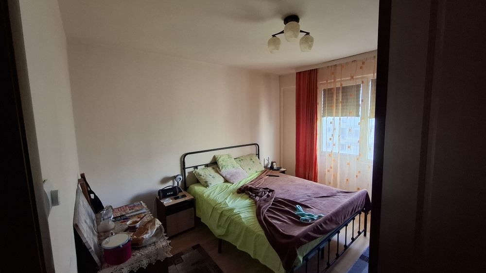 Vand apartament 2 camere - Bd. Basarabia sec 2