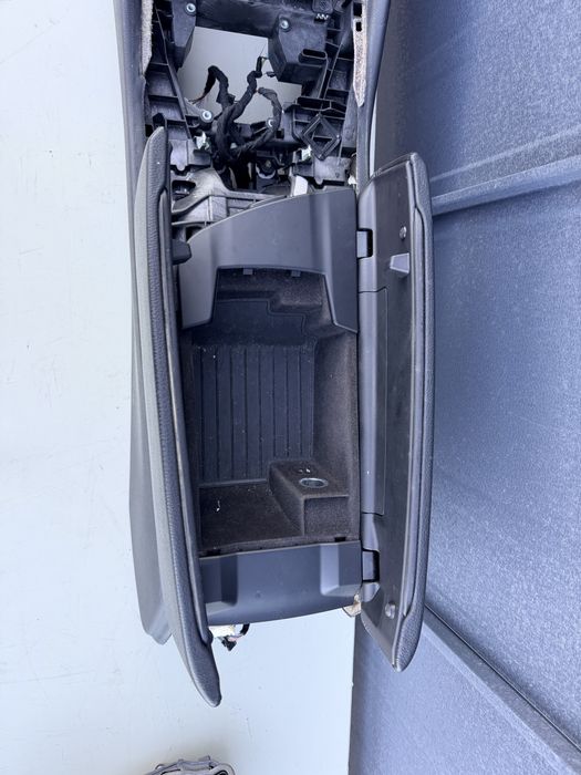 Cotiera Bmw Seria 5 G30 G31 volan stanga /neagra