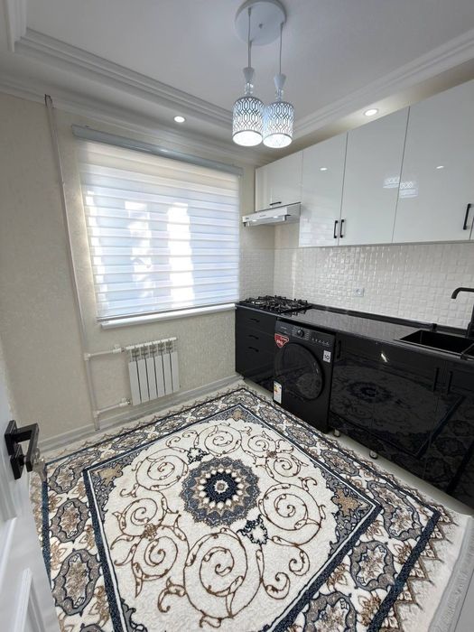 Продаётся люкс 2х комнатная квартира на 3-этаже Адрес Вокзал УзГазоил