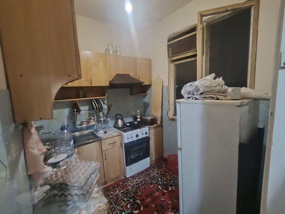 Chilonzor Uchtepa 21 kv 2 honali uy sotiladi Продаётся 21кв 2 комнатны