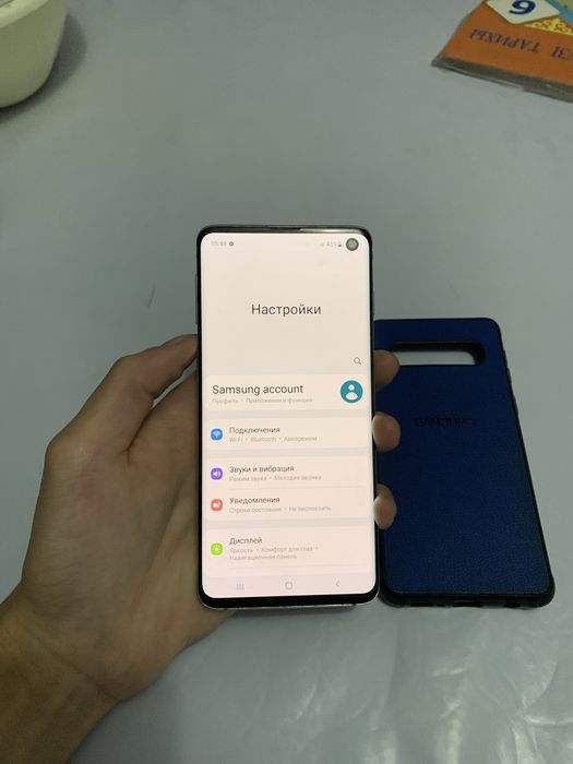 Продам Samsung S10 128gb