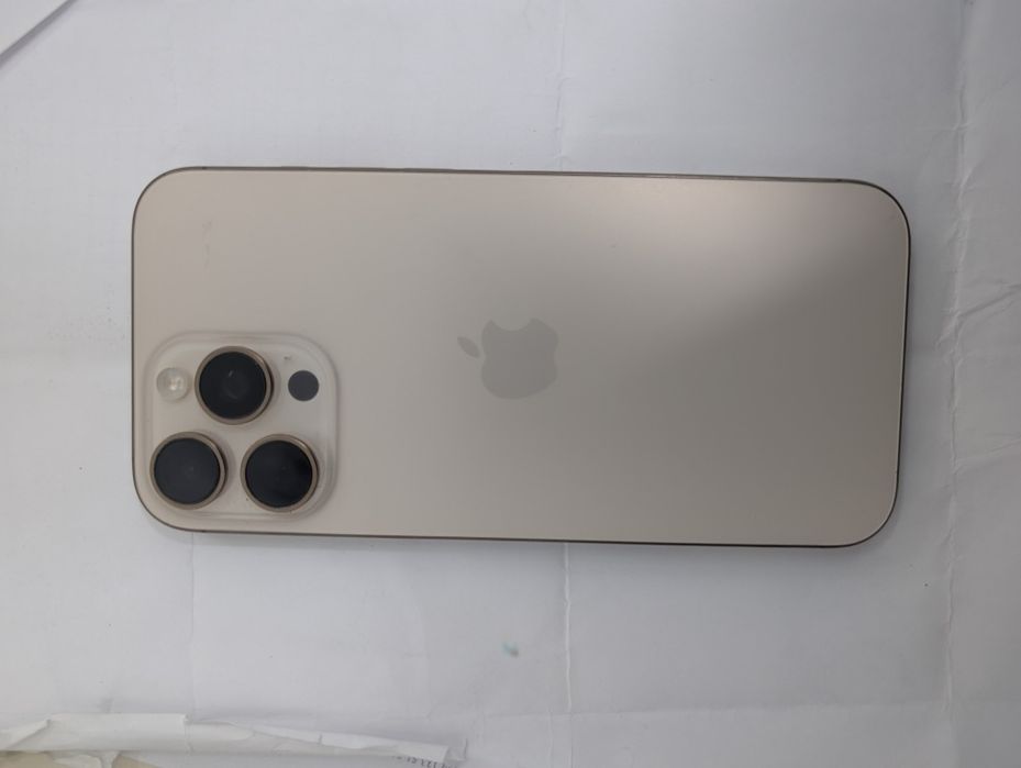 IPhone 16 pro max Dual Sim идеальное состояние