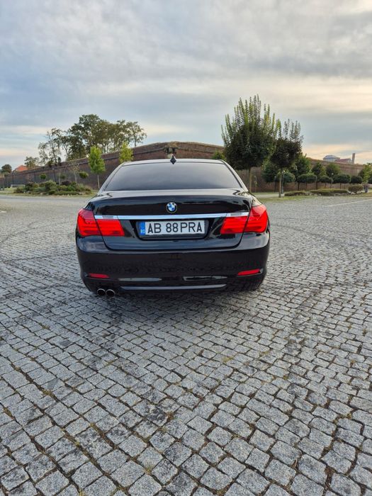 BMW 730d F01 2010