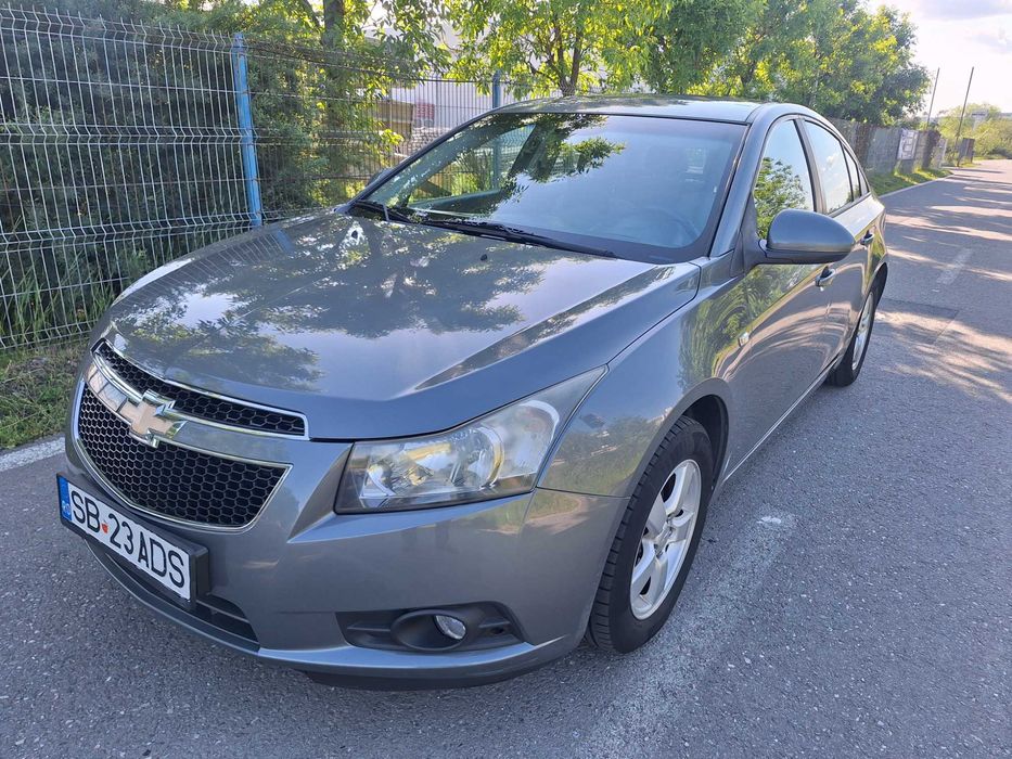 Chevrolet Cruze 1.6 benzina