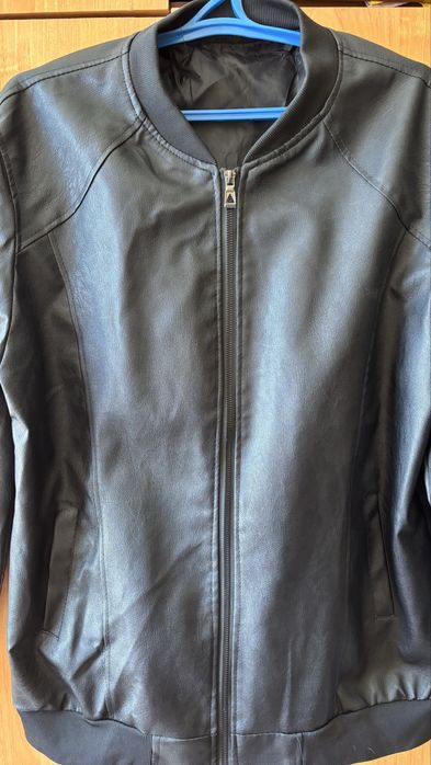 Кожанка мужская размер М