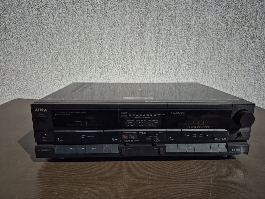 Vând stereo casette Deck marca Aiwa, model AD- WX 707Z,made in japan

- Nu a fost probat din acest motiv il declar nefunctional ,se vinde exact ce se