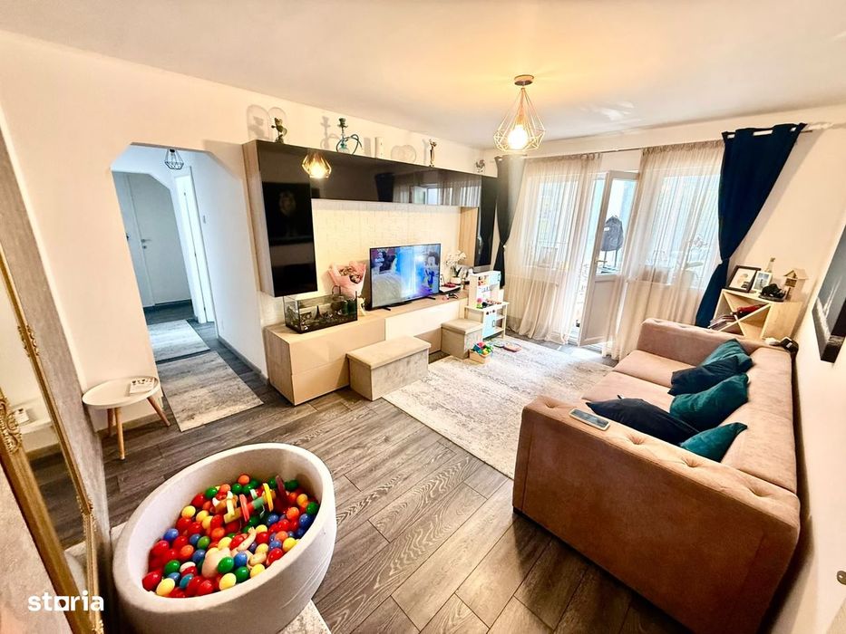 Apartament La Cheie - 3 Camere | Etaj 2/4 - Manastur | Mehedinti — fotografia 1
