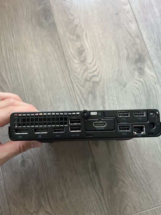 Компютър HP ProDesk 600 G6 intel i5 10500T 20 Gb ram 256 NvMe