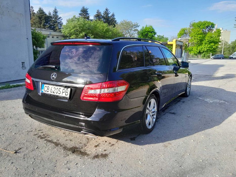 Мерцедес Е250 2012г 2.2 204кс
