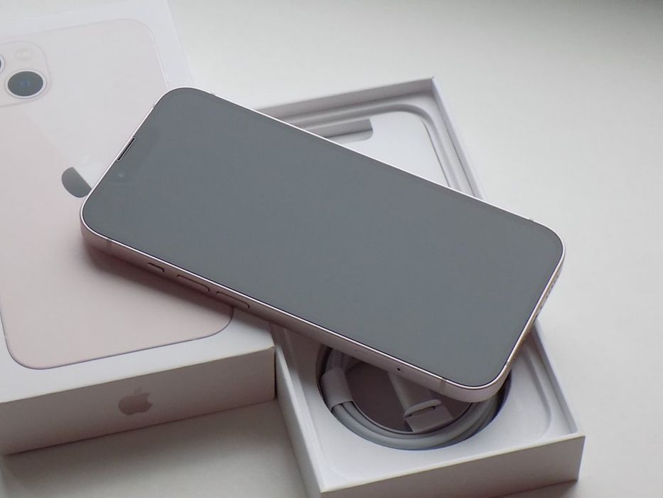 iPhone 13 256Gb телефон айфон iPhone