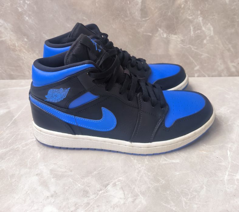 Air Jordan 1 Mid  номер 42