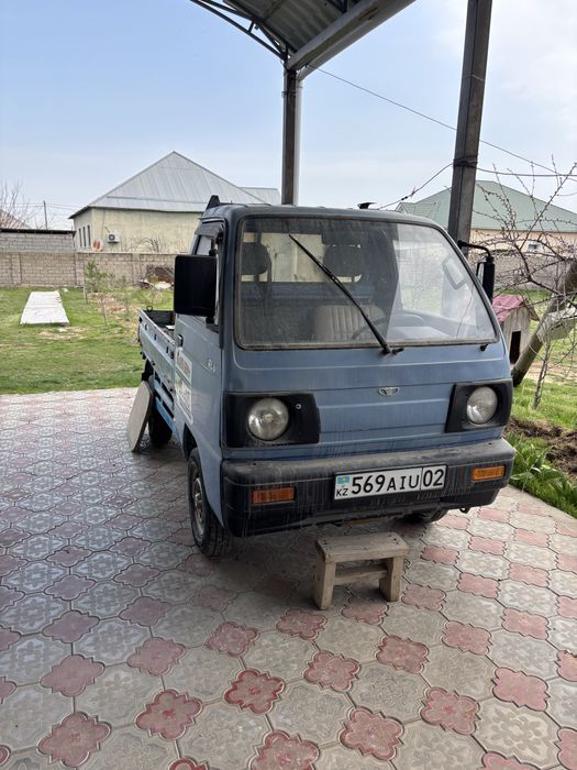 Грузовичок Daewo Labo