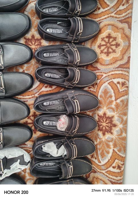 Новый туфельки продаю мальчиковые