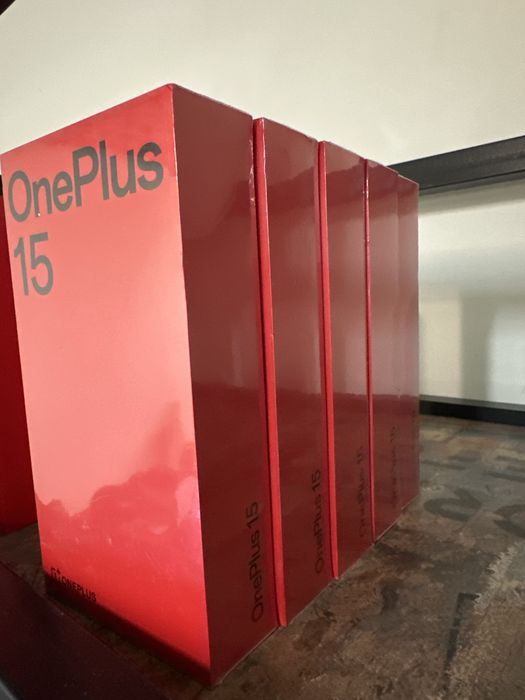 One plus 15 16/512 золотистый черный