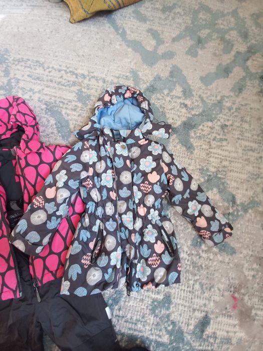 Продам комбенизон и куртки crockid