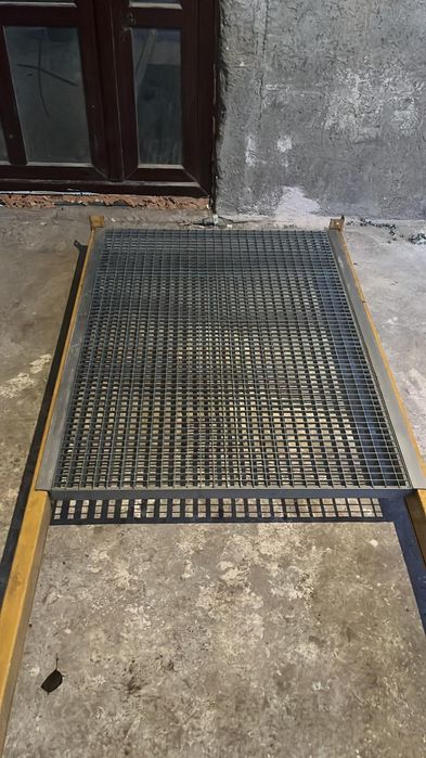 Trepte zincate zincate