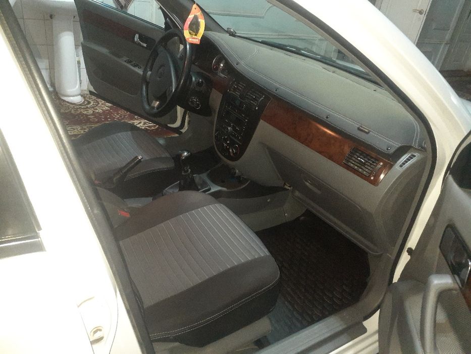 Ласетти 1.8 механик